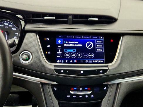 Used 2020 Cadillac XT5 Premium Luxury image 18