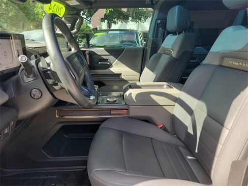 Used 2024 GMC Hummer EV 3X image 23