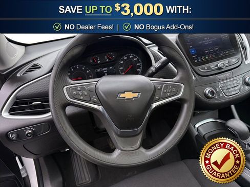 Used 2024 Chevrolet Malibu LT image 18