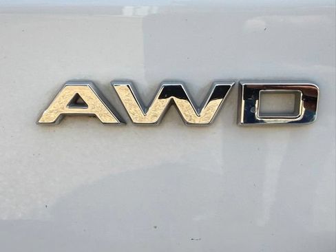 Used 2024 Ford Maverick XLT w/ XLT Luxury Package AWD/4WD image 11