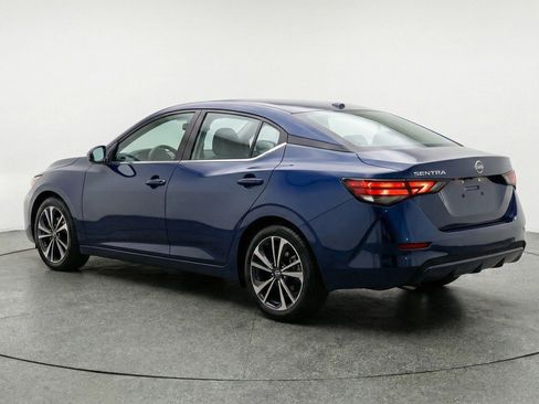 Used 2025 Nissan Sentra SV FWD image 6