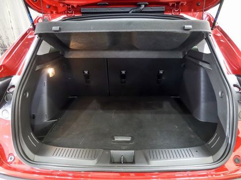 Used 2026 Chevrolet Trax LT w/ Driver Confidence Package image 23