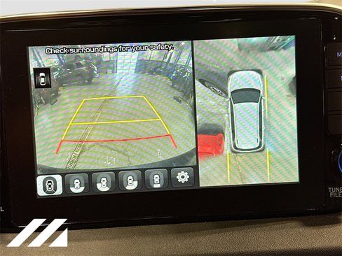 Used 2020 Hyundai Santa Fe Limited w/ Cargo Package image 15