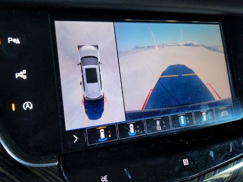 Used 2020 Cadillac XT6 Premium Luxury image 23