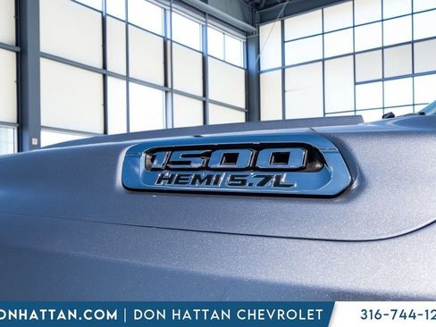 Used 2020 RAM 1500 Laramie AWD/4WD image 36