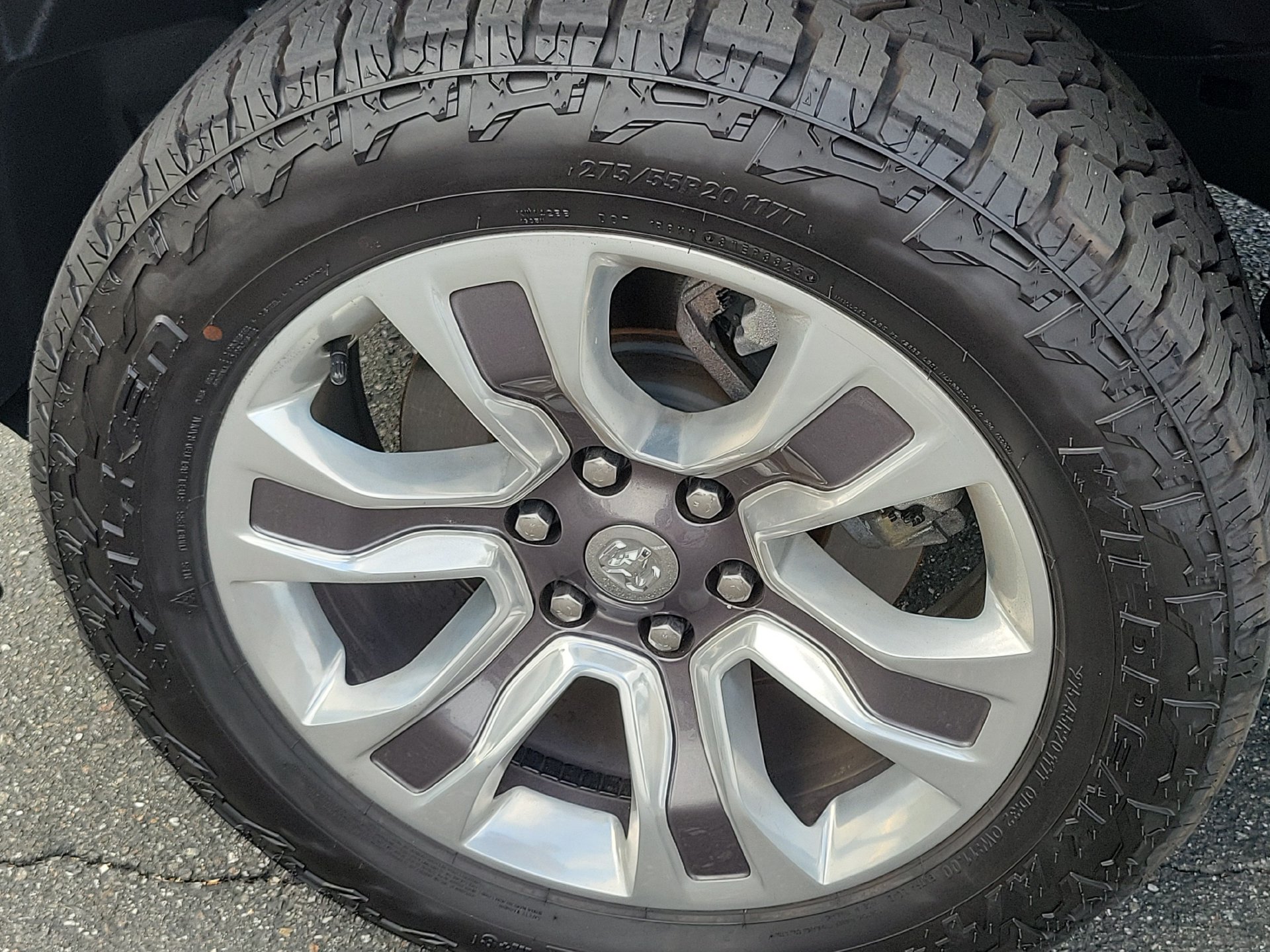 Used 2024 RAM 1500 Limited AWD/4WD image 20