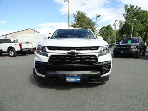 Used 2021 Chevrolet Colorado W/T w/ Custom Special Edition AWD/4WD image 2