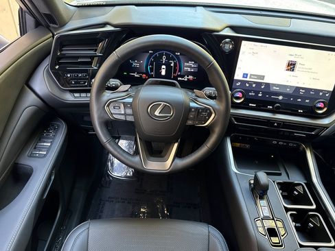 Used 2024 Lexus TX 350 AWD w/ Technology Package image 31