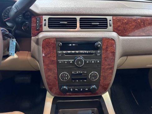 Used 2012 Chevrolet Silverado 2500 LTZ w/ LTZ Plus Package AWD/4WD image 19