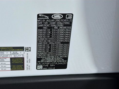 New 2026 Land Rover Range Rover SE image 34