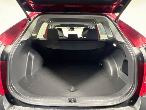 Used 2025 Toyota RAV4 XLE w/ Convenience Package FWD image 33