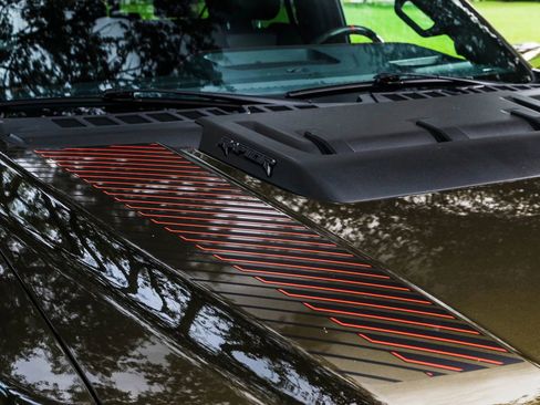 Used 2025 Ford F150 Raptor image 6