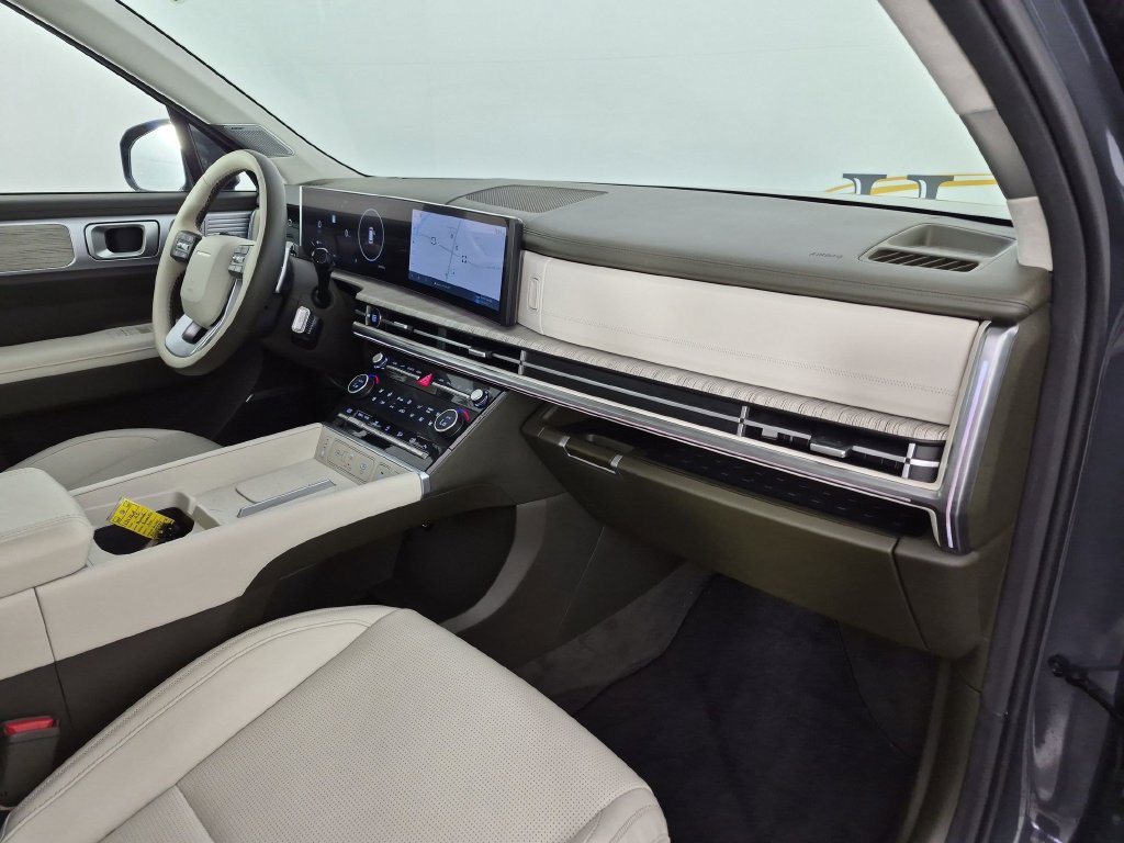 Used 2025 Hyundai Santa Fe Calligraphy AWD/4WD image 38