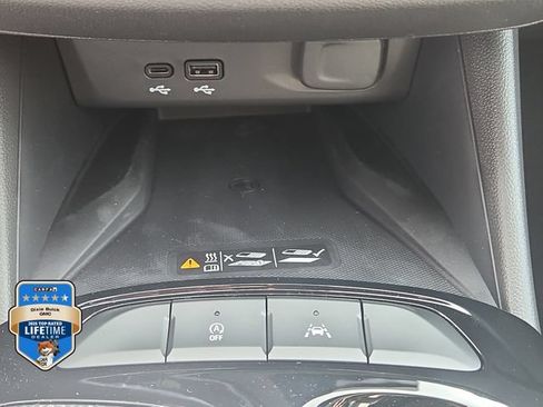Used 2026 Buick Envista Avenir FWD image 30