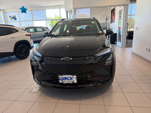 New 2027 Chevrolet Bolt RS w/ Technology Package FWD image 2