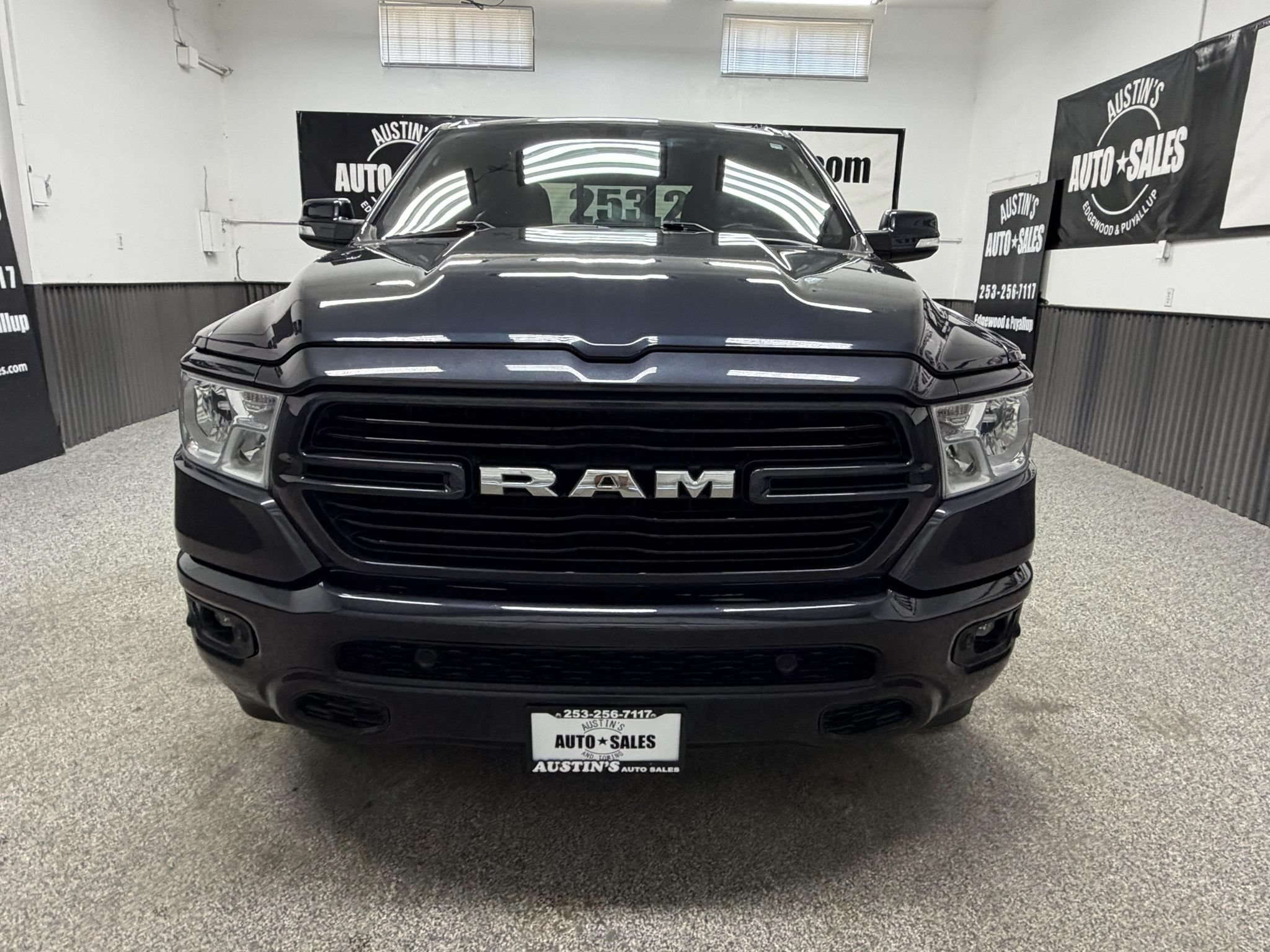 Used 2019 RAM 1500 Big Horn AWD/4WD image 5