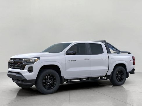 New 2025 Chevrolet Colorado Z71 w/ Midnight Edition AWD/4WD image 2