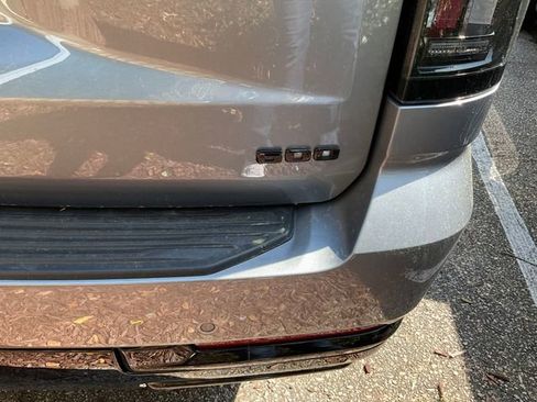 Used 2026 Cadillac Escalade ESV Sport w/ LPO, ONYX Package image 7