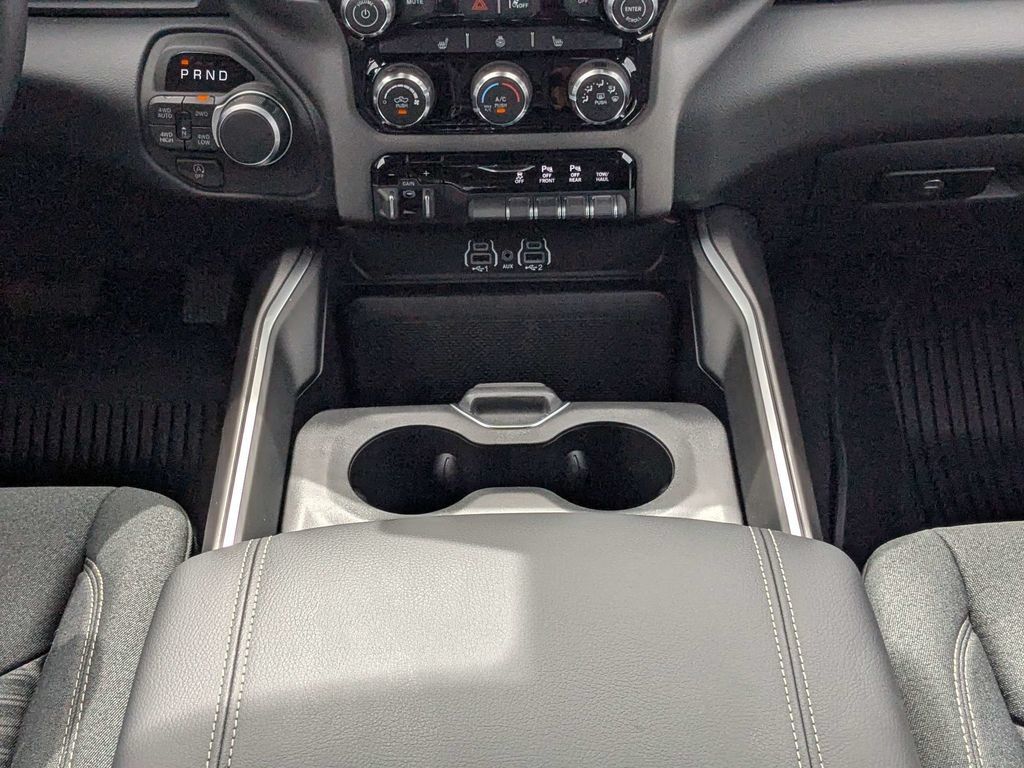 New 2026 RAM 1500 Big Horn AWD/4WD image 18