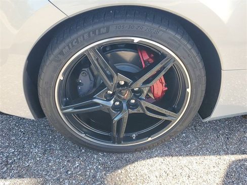Used 2021 Chevrolet Corvette Stingray Preferred Conv w/ 2LT image 6