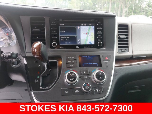 Used 2019 Toyota Sienna Limited Premium AWD/4WD image 12