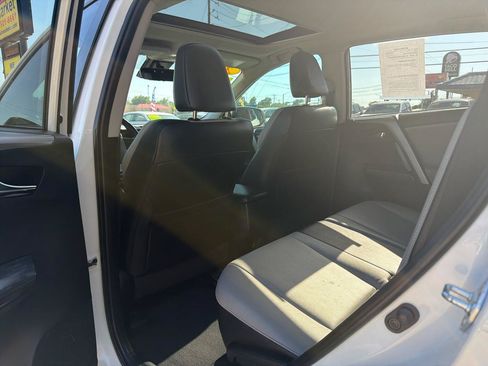 Used 2017 Toyota RAV4 Limited FWD image 29