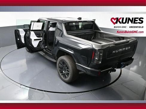 New 2025 GMC Hummer EV 2X AWD/4WD image 54