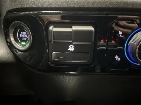 Used 2022 Chevrolet Silverado 1500 RST w/ RST All Star Premium Package image 26