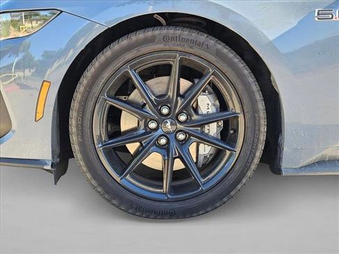 Used 2025 Ford Mustang GT Premium image 22