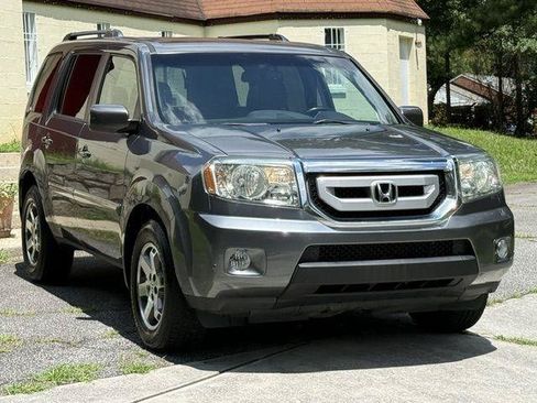 Used 2010 Honda Pilot Touring image 14