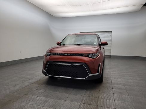 Used 2023 Kia Soul LX image 15