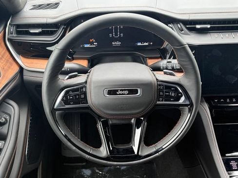 New 2026 Jeep Grand Cherokee L Summit AWD/4WD image 35