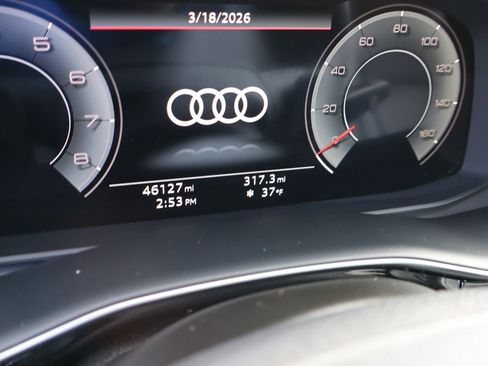 Used 2023 Audi Q8 Premium Plus w/ Premium Plus Package AWD/4WD image 9