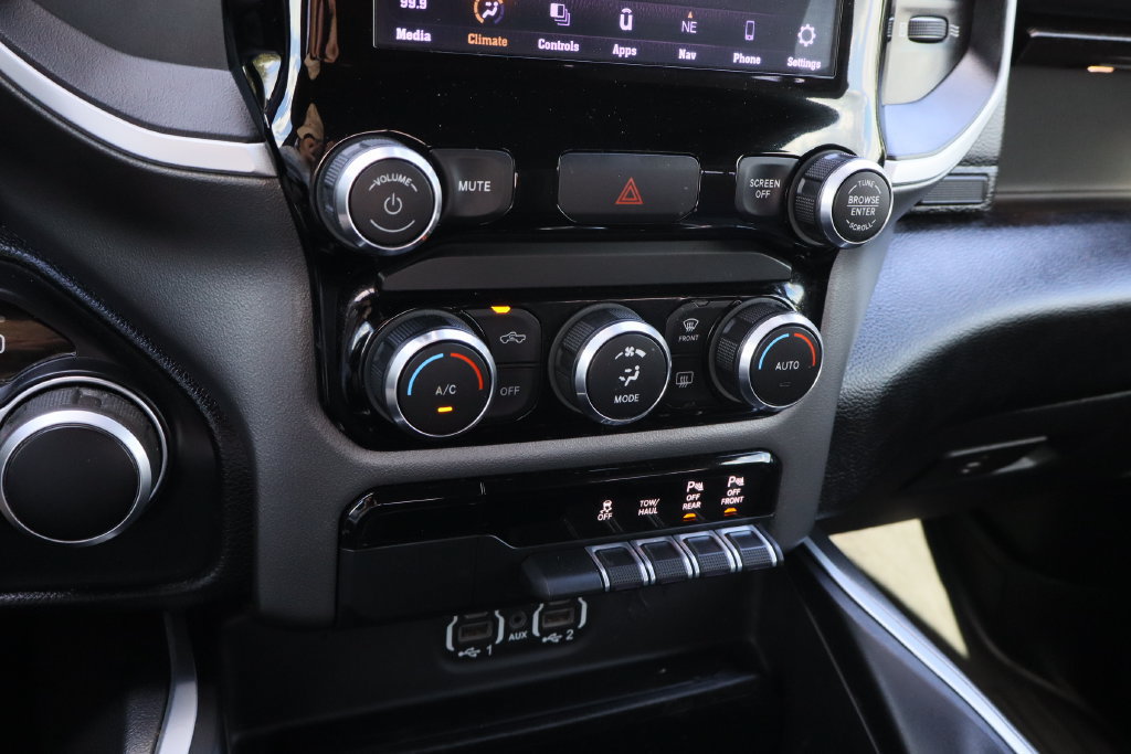 Used 2021 RAM 1500 Big Horn AWD/4WD image 18