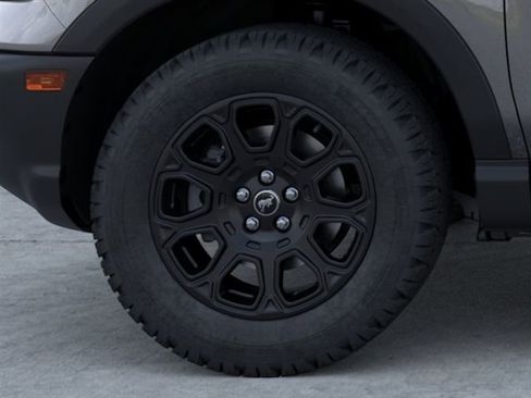 Used 2025 Ford Bronco Sport Badlands AWD/4WD image 19