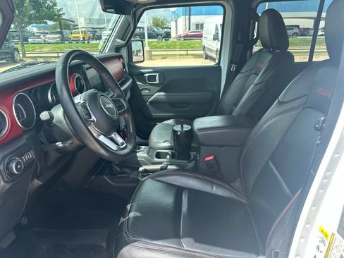 Used 2019 Jeep Wrangler Unlimited Rubicon AWD/4WD image 6
