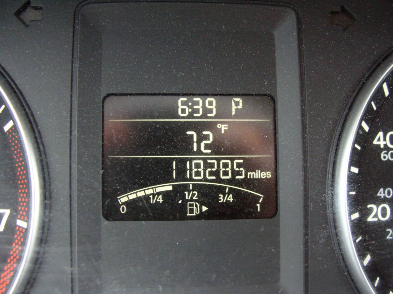 Used 2013 Volkswagen Jetta SE FWD image 13