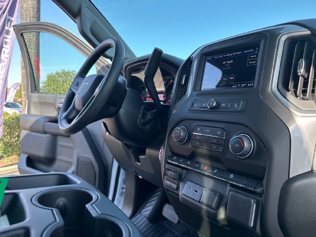 New 2026 Chevrolet Silverado 2500 Custom w/ Custom Value Package AWD/4WD image 31