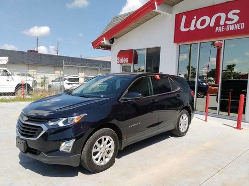 Used 2020 Chevrolet Equinox LT image 2