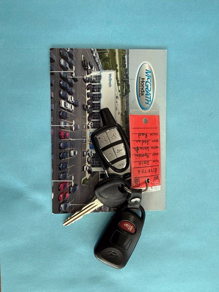 Used 2010 Hyundai Sonata Limited FWD image 4
