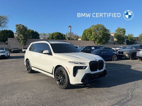 Used 2024 BMW X7 xDrive40i w/ M Sport Package image 1