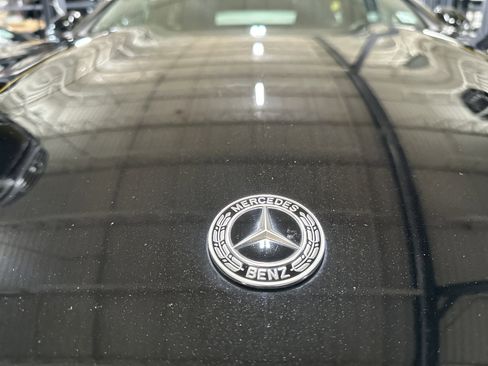 Certified 2022 Mercedes-Benz E 350 4MATIC Sedan image 9