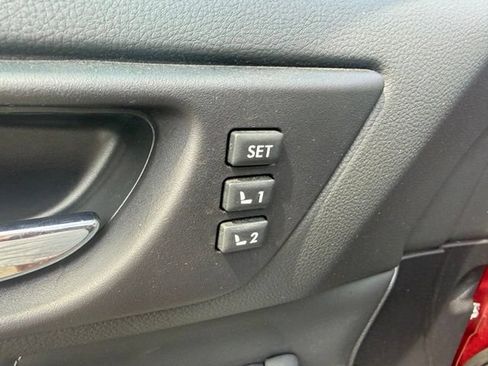 Used 2019 Subaru Outback 2.5i Limited AWD/4WD image 15