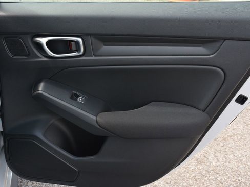 Used 2025 Honda Civic Sport image 18