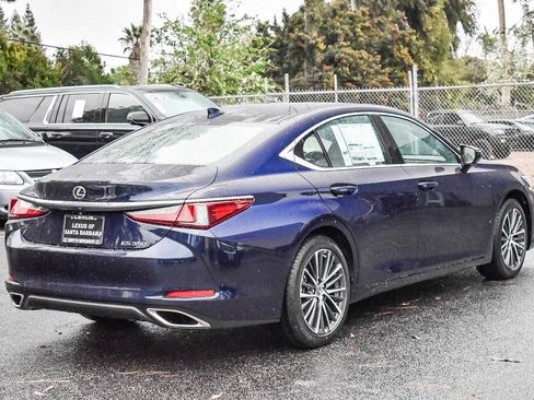 New 2025 Lexus ES 350 w/ Premium Package image 6