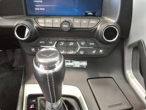 Used 2018 Chevrolet Corvette Grand Sport RWD image 18