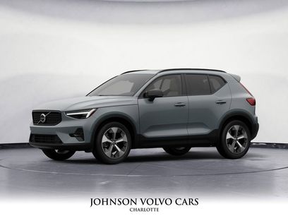 New 2026 Volvo XC40 B4 Plus w/ Protection Package Premier