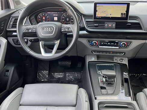 Used 2019 Audi Q5 Prestige AWD/4WD image 9