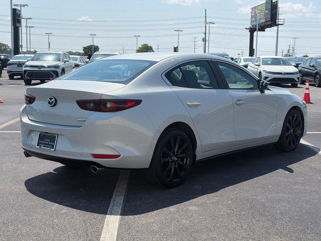 Certified 2025 MAZDA MAZDA3 s FWD image 5