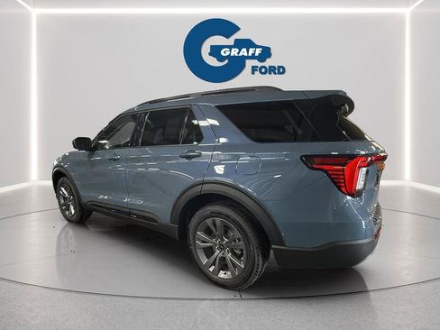 New 2026 Ford Explorer Active w/ Active Comfort Package image 4